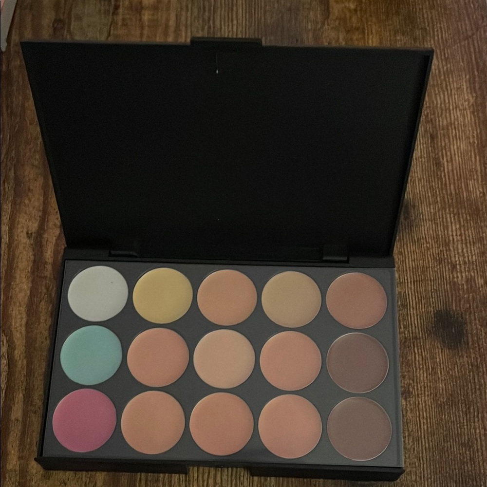YBUETE Multi-Color Concealer Plate - Picture 2 of 8